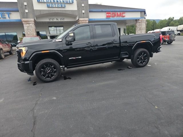 2025 GMC Sierra 3500 HD AT4