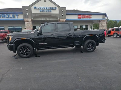 2025 GMC Sierra 3500 HD AT4