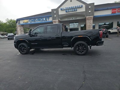 2025 GMC Sierra 3500 HD AT4