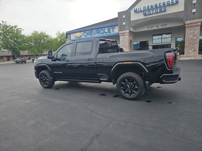 2025 GMC Sierra 3500 HD AT4