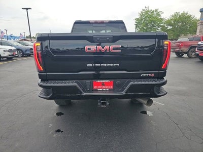 2025 GMC Sierra 3500 HD AT4