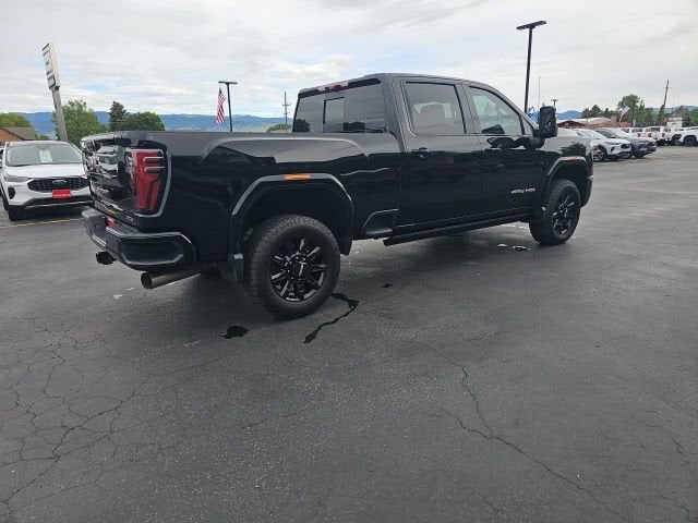 2025 GMC Sierra 3500 HD AT4