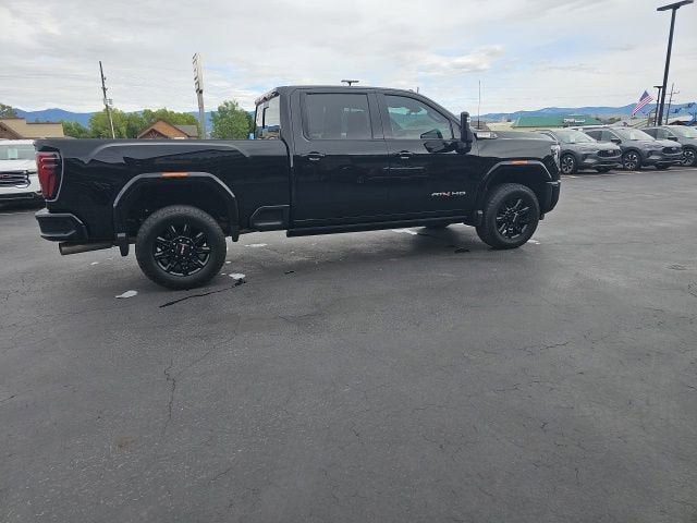 2025 GMC Sierra 3500 HD AT4