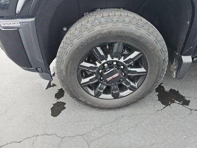 2025 GMC Sierra 3500 HD AT4