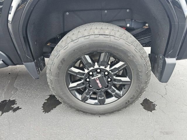 2025 GMC Sierra 3500 HD AT4