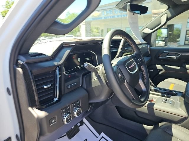 2025 GMC Sierra 3500 HD AT4