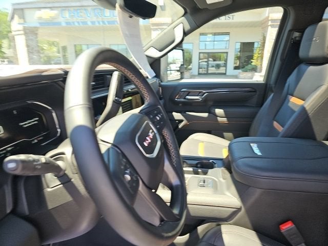 2025 GMC Sierra 3500 HD AT4