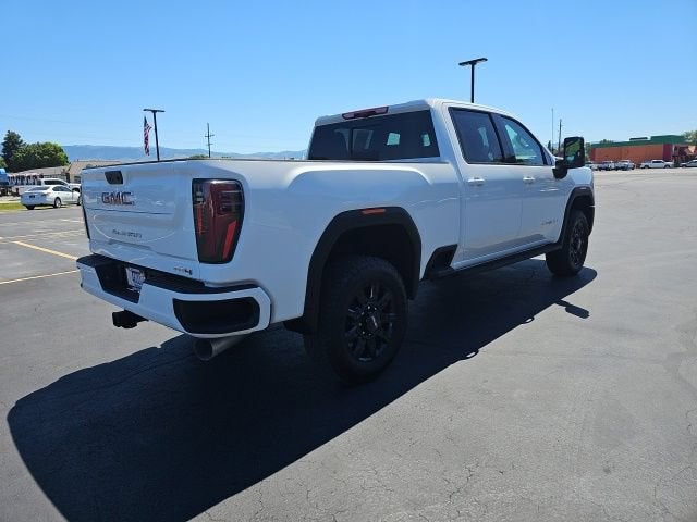 2025 GMC Sierra 3500 HD AT4