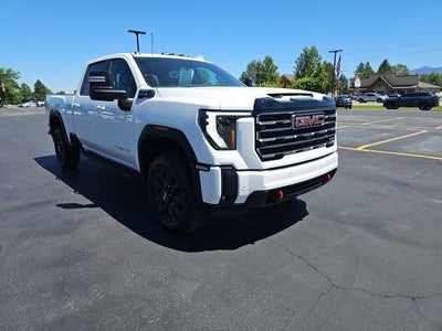 2025 GMC Sierra 3500 HD AT4