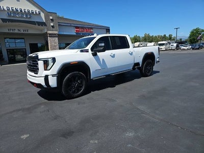 2025 GMC Sierra 3500 HD AT4