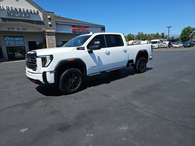 2025 GMC Sierra 3500 HD AT4