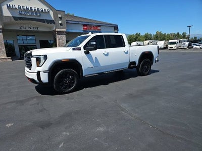 2025 GMC Sierra 3500 HD AT4