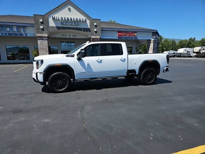 2025 GMC Sierra 3500 HD AT4