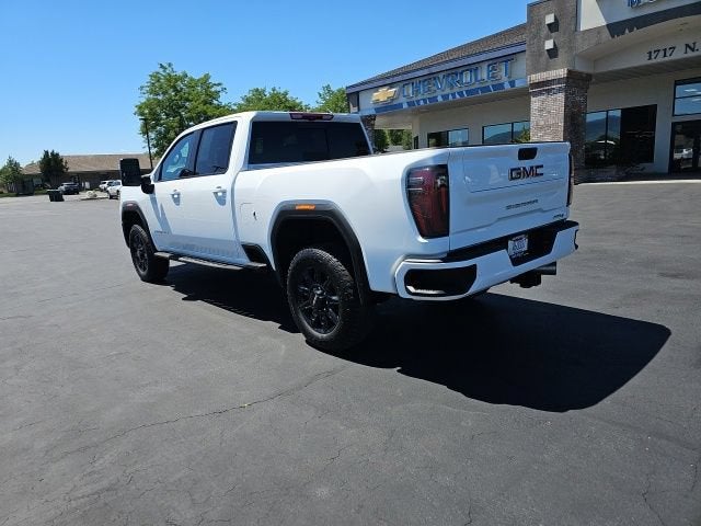 2025 GMC Sierra 3500 HD AT4
