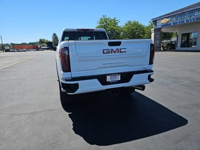2025 GMC Sierra 3500 HD AT4