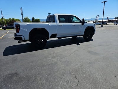 2025 GMC Sierra 3500 HD AT4