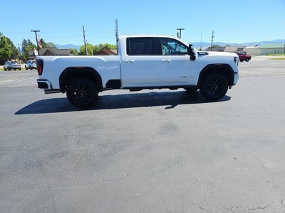 2025 GMC Sierra 3500 HD AT4