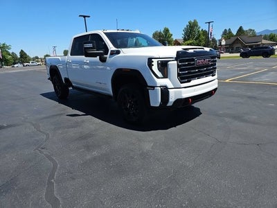 2025 GMC Sierra 3500 HD AT4