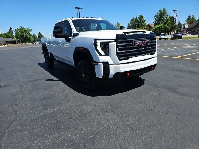 2025 GMC Sierra 3500 HD AT4
