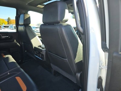 2025 GMC Sierra 3500 HD AT4