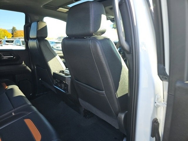 2025 GMC Sierra 3500 HD AT4