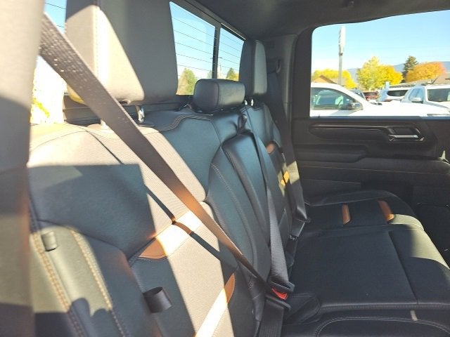 2025 GMC Sierra 3500 HD AT4