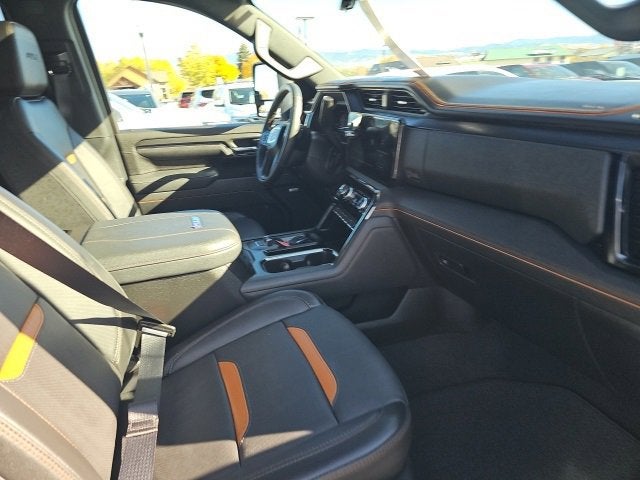 2025 GMC Sierra 3500 HD AT4