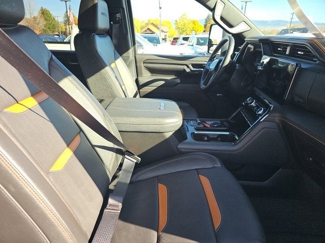 2025 GMC Sierra 3500 HD AT4