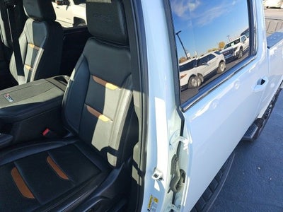 2025 GMC Sierra 3500 HD AT4