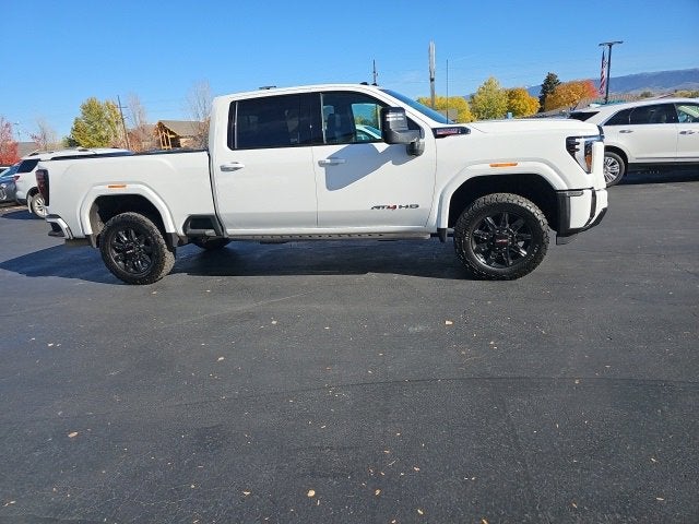 2025 GMC Sierra 3500 HD AT4