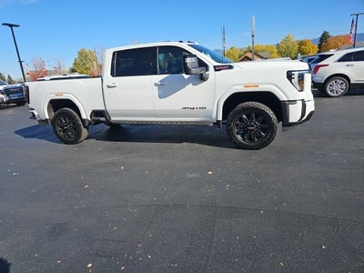 2025 GMC Sierra 3500 HD AT4