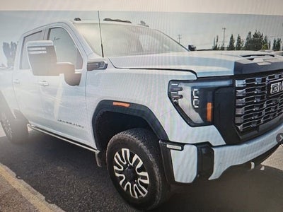 2026 GMC Sierra 3500 HD Denali Ultimate