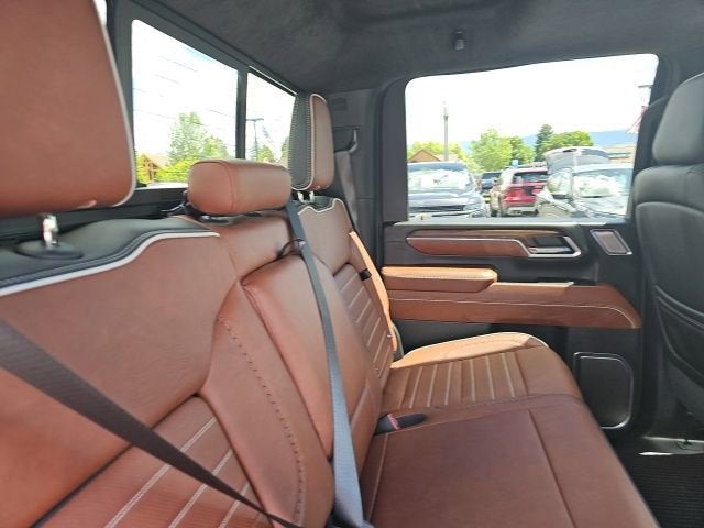 2025 GMC Sierra 3500 HD Denali Ultimate