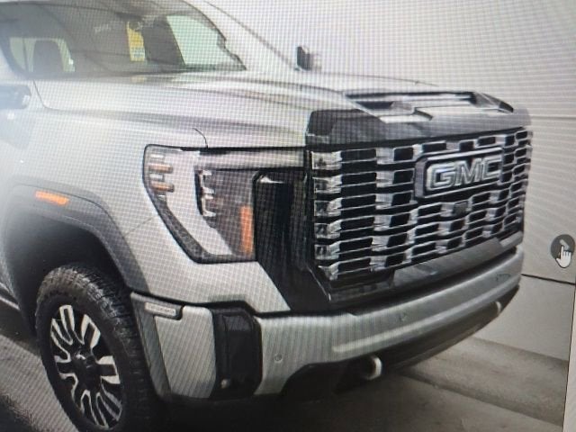 2025 GMC Sierra 3500 HD Denali Ultimate