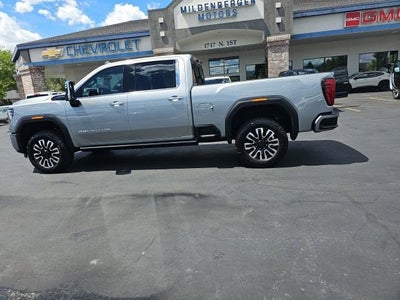2025 GMC Sierra 3500 HD Denali Ultimate