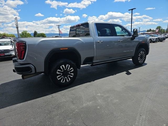 2025 GMC Sierra 3500 HD Denali Ultimate