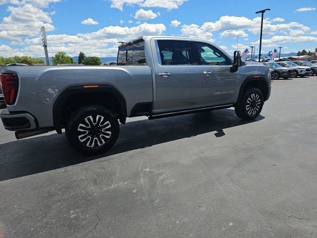 2025 GMC Sierra 3500 HD Denali Ultimate