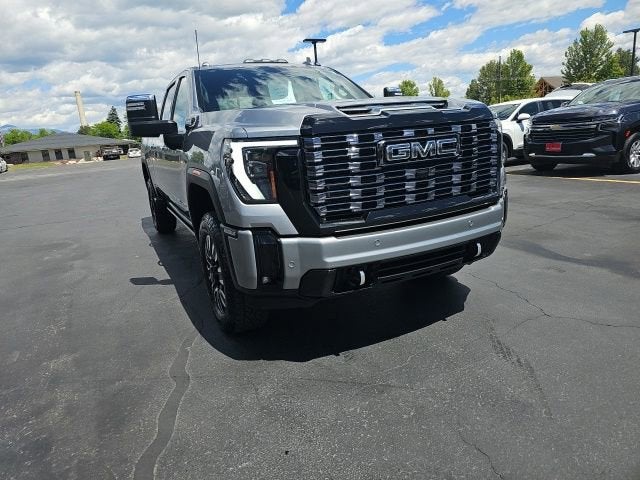 2025 GMC Sierra 3500 HD Denali Ultimate