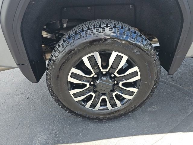 2025 GMC Sierra 3500 HD Denali Ultimate