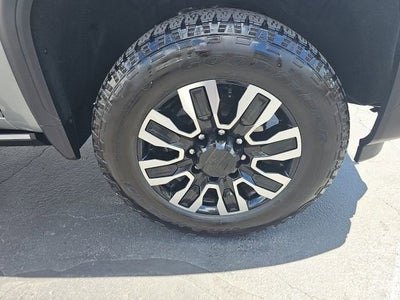 2025 GMC Sierra 3500 HD Denali Ultimate