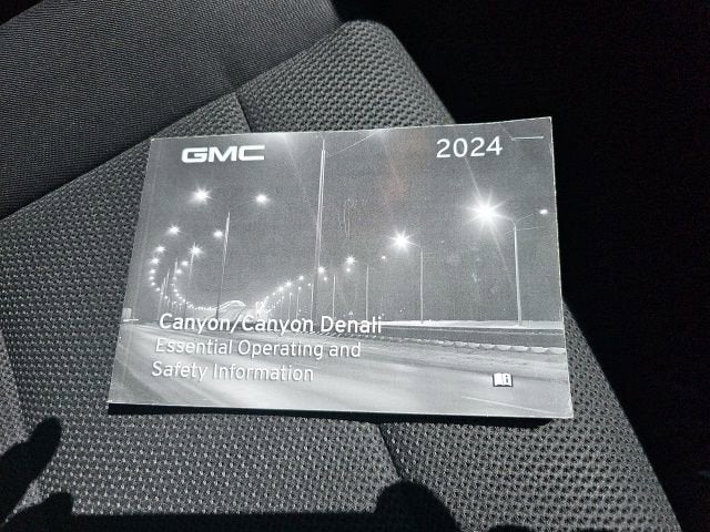 2024 GMC Canyon Elevation