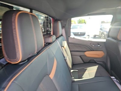 2024 GMC Canyon AT4