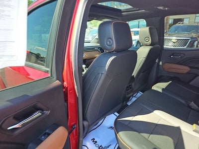 2024 GMC Canyon AT4