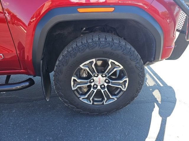 2024 GMC Canyon AT4