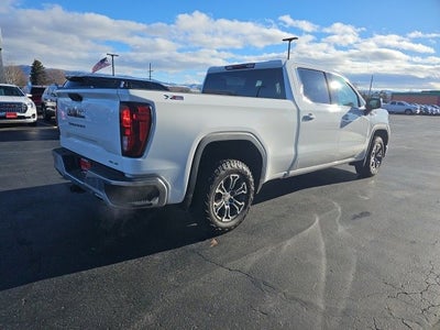 2024 GMC Sierra 1500 SLE