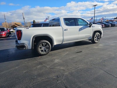 2024 GMC Sierra 1500 SLE