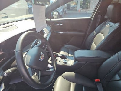 2024 Cadillac XT4 Luxury