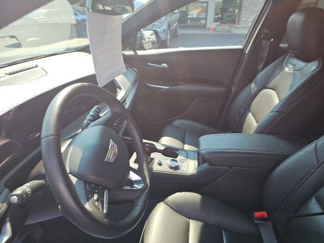 2024 Cadillac XT4 Luxury