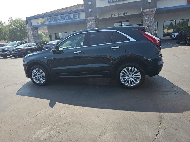 2024 Cadillac XT4 Luxury