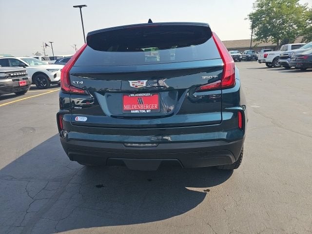 2024 Cadillac XT4 Luxury